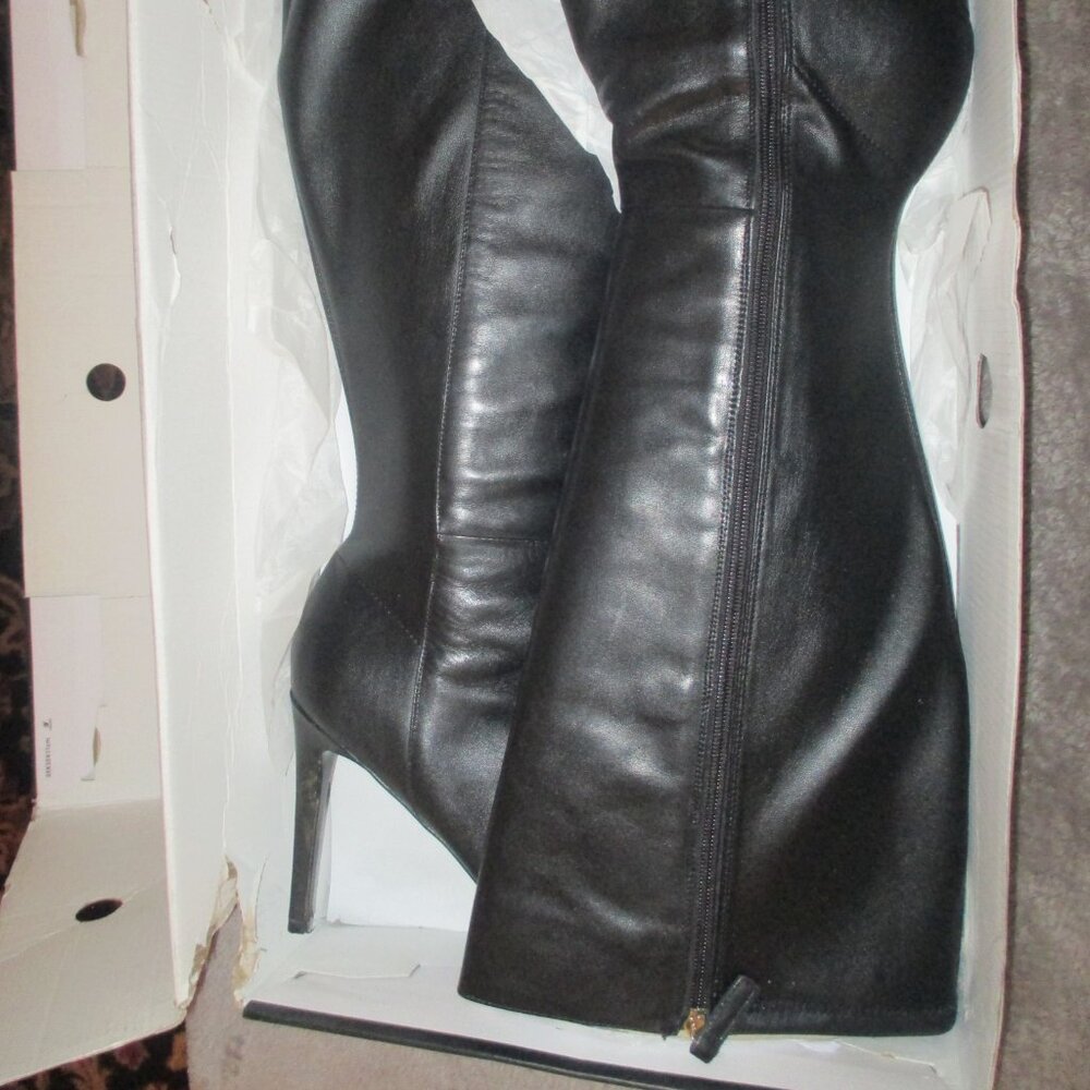 NINE WEST women's size 12 black 4" heel, its 1/2" platform over wide calf boots.
